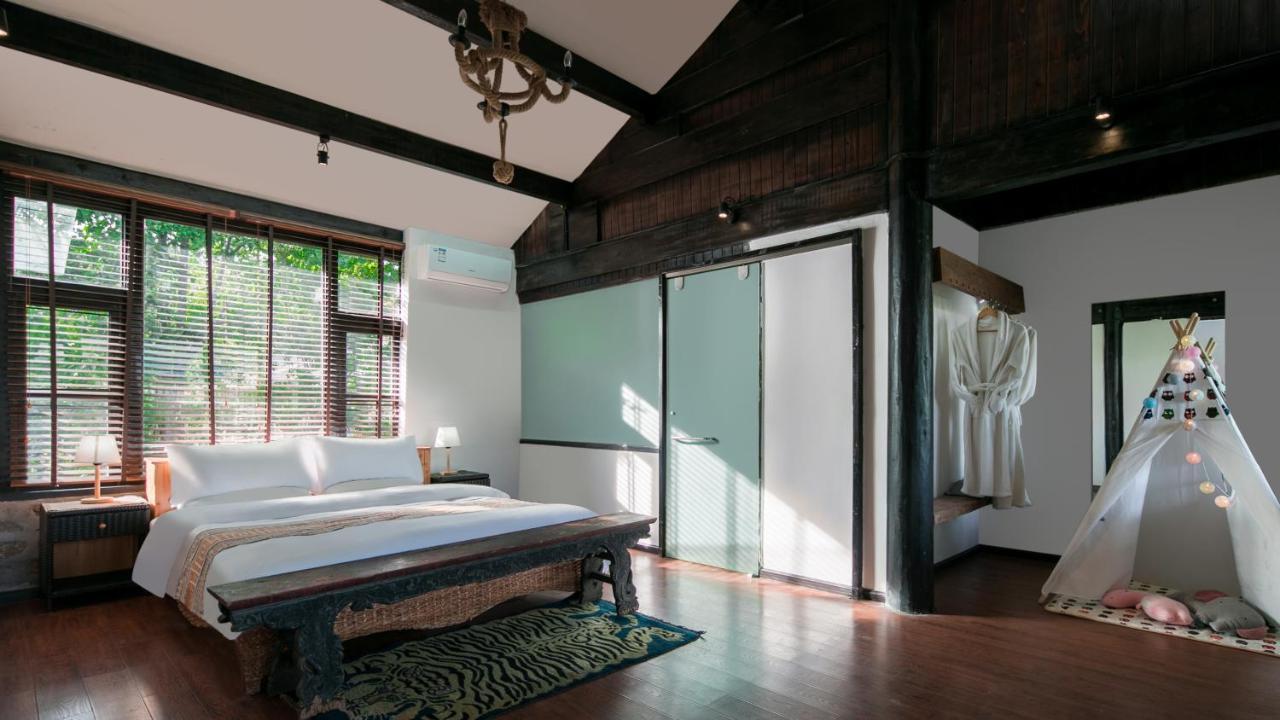 Adonis Inn Lijiang Лицзян Экстерьер фото