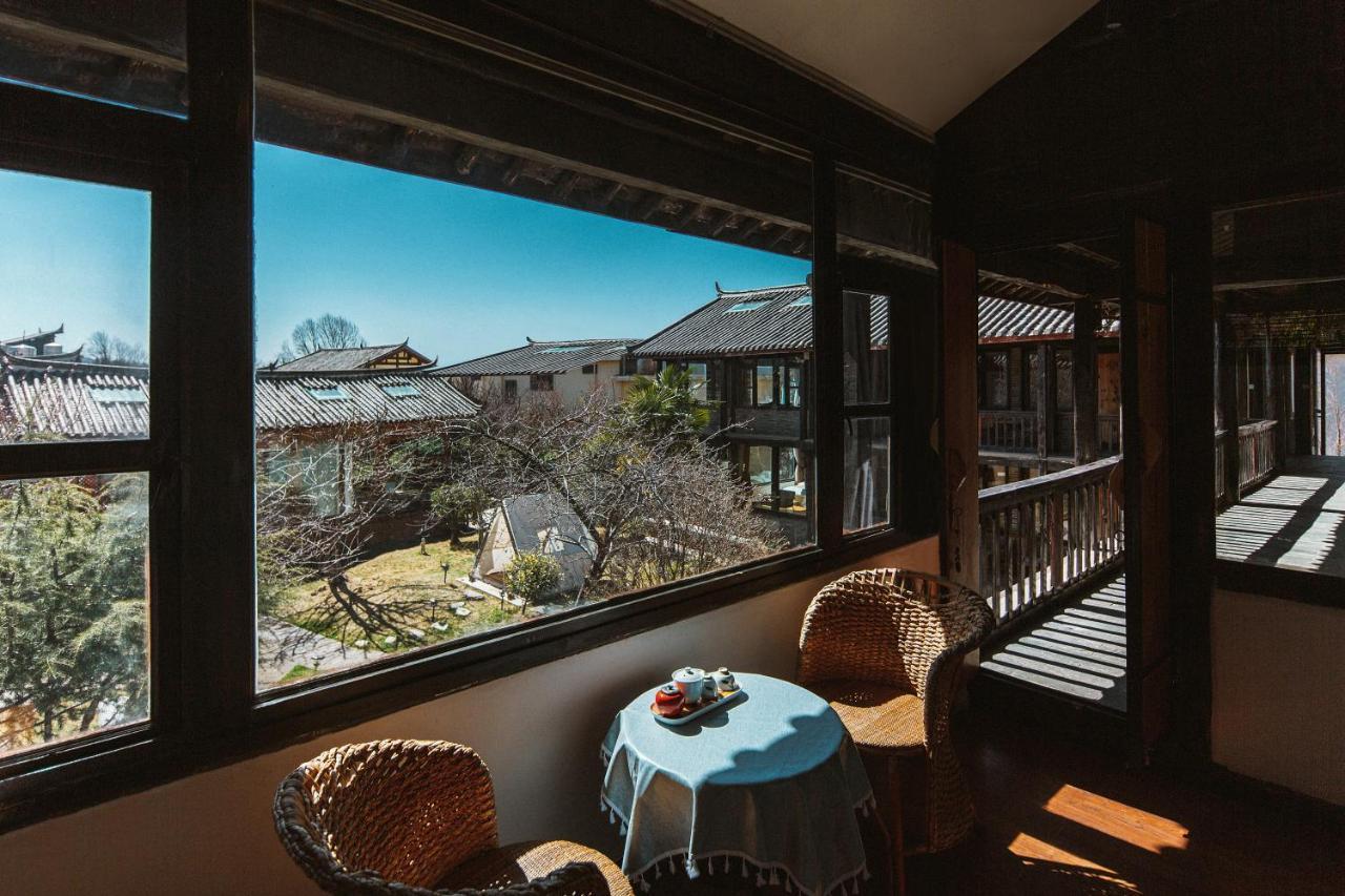 Adonis Inn Lijiang Лицзян Экстерьер фото